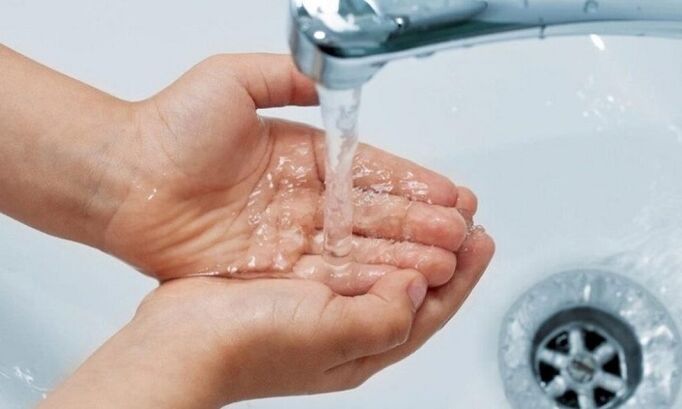 lavagem das mãos como prevenção de infestação de parasitas